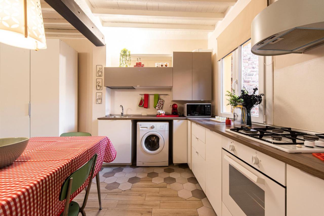 Reggio Center Lovely Apartments Ρέτζιο Εμίλια Εξωτερικό φωτογραφία