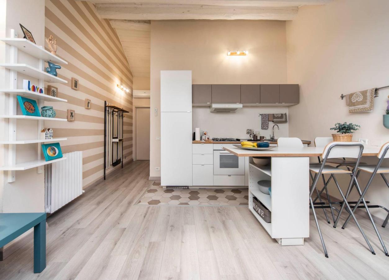Reggio Center Lovely Apartments Ρέτζιο Εμίλια Εξωτερικό φωτογραφία
